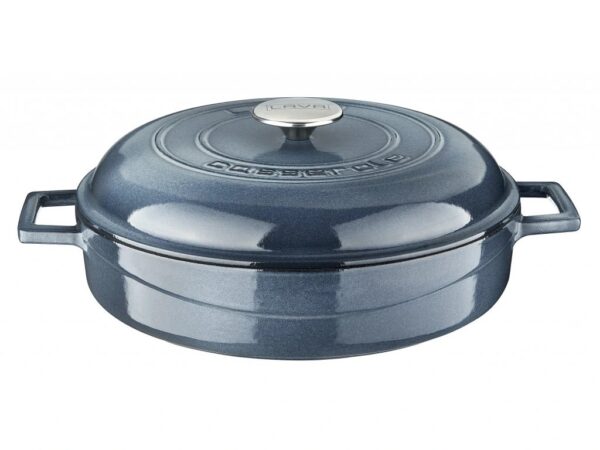 LAVA METAL Litinový hrnec nízký kulatý 28 cm - šedá majolika od značky LAVA METAL